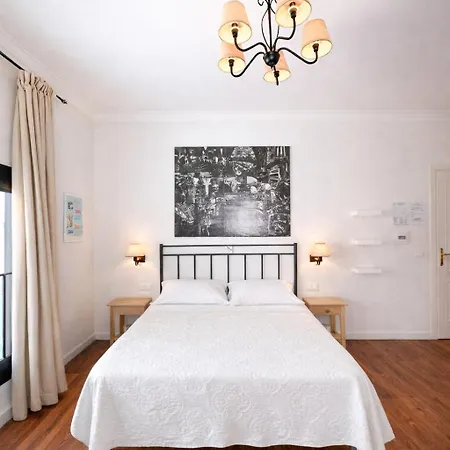 בית הארחה Neapolitantrips נאפולי